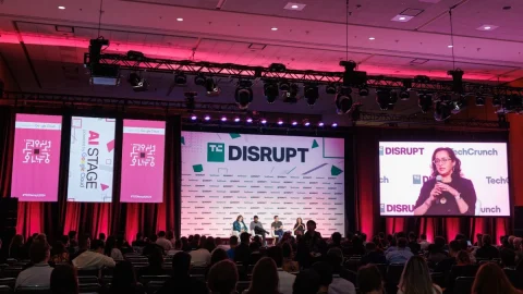 OpenAI 产品负责人 Alexander Embiricos 将出席 TechCrunch Disrupt 2026，谈 Dots 与聊天机器人之后的产品形态