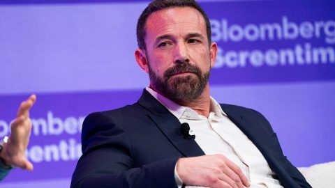 Ben Affleck 谈 AI 技术细节走红网络，此前已将 AI 影视创业公司卖给 Netflix