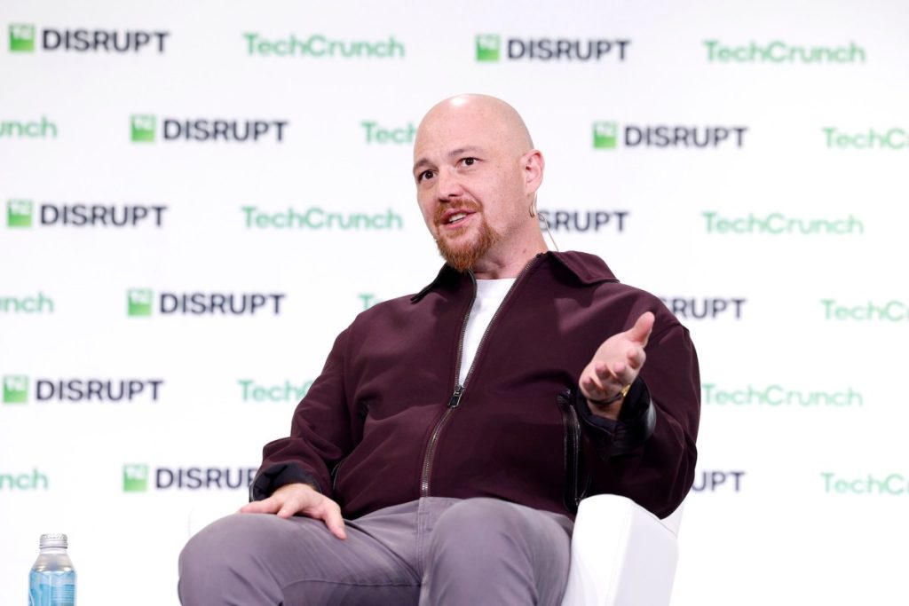 Replit CEO 称已不再与 Anthropic 合作，OpenAI 成为默认模型供应商